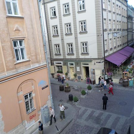 Apartment On Staroievreiska Lwów Zewnętrze zdjęcie