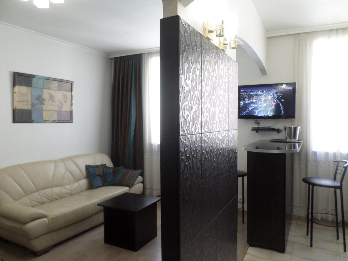 Apartment On Staroievreiska Lwów Zewnętrze zdjęcie